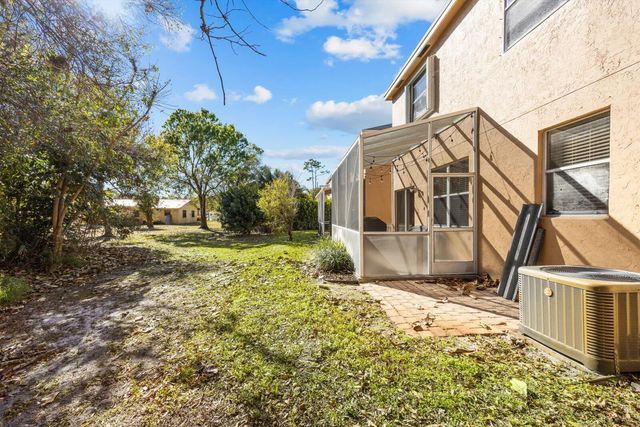 272 Live Oaks Lane, Jupiter, FL 33458