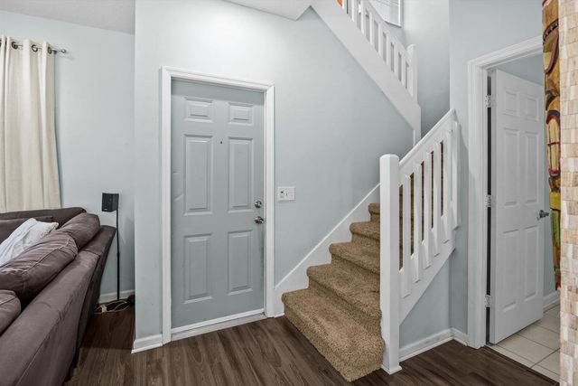 272 Live Oaks Lane, Jupiter, FL 33458