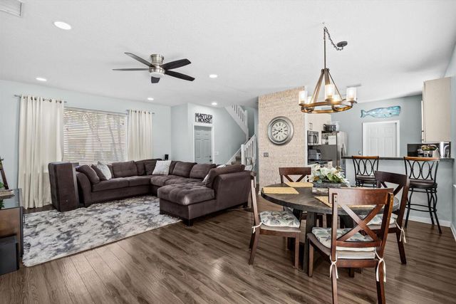 272 Live Oaks Lane, Jupiter, FL 33458