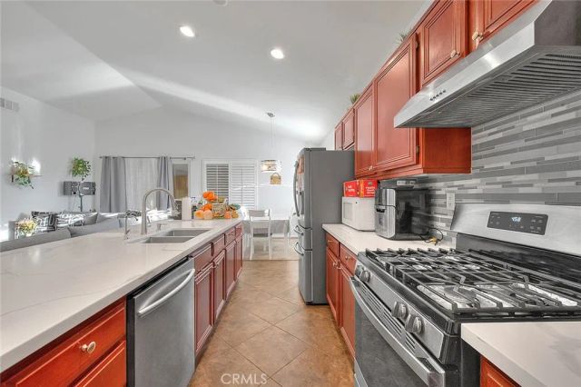 1101 Desert Fox Court, Beaumont, CA 92223