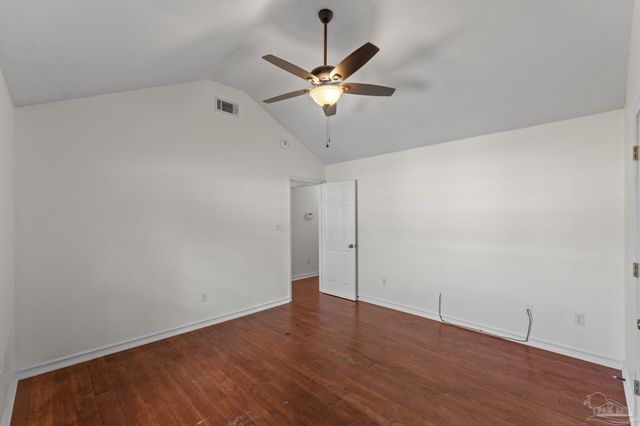 2237 Prytania Cir, Navarre, FL 32566