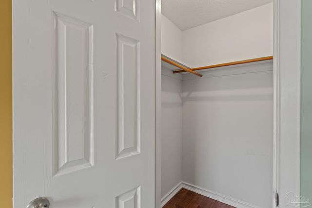 2237 Prytania Cir, Navarre, FL 32566