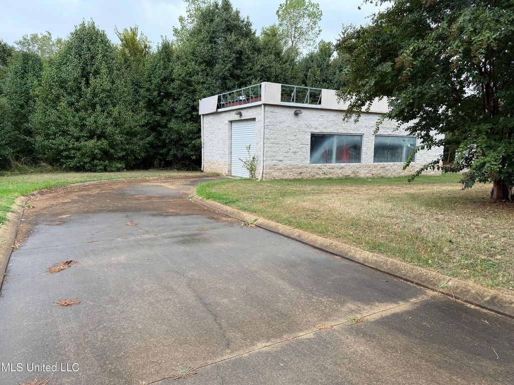 55 E Stateline Road, Southaven, MS 38671 — photo 2