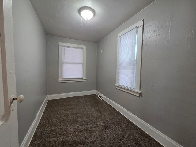 1405 25th Street, Rock Island, IL 61201