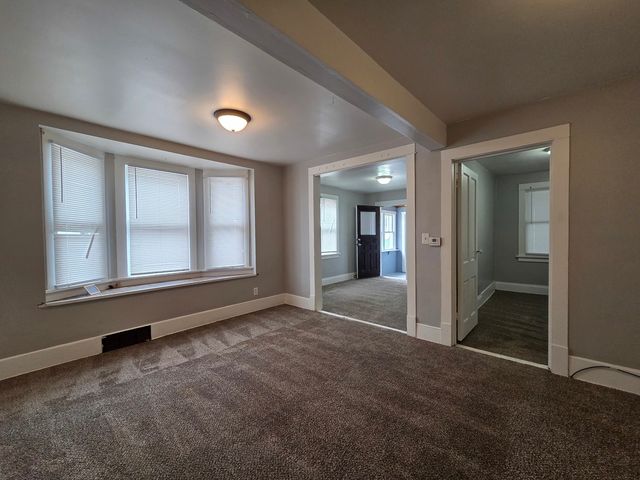 1405 25th Street, Rock Island, IL 61201