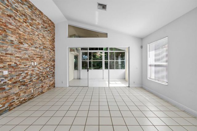5225 Brookview Drive, Boynton Beach, FL 33437