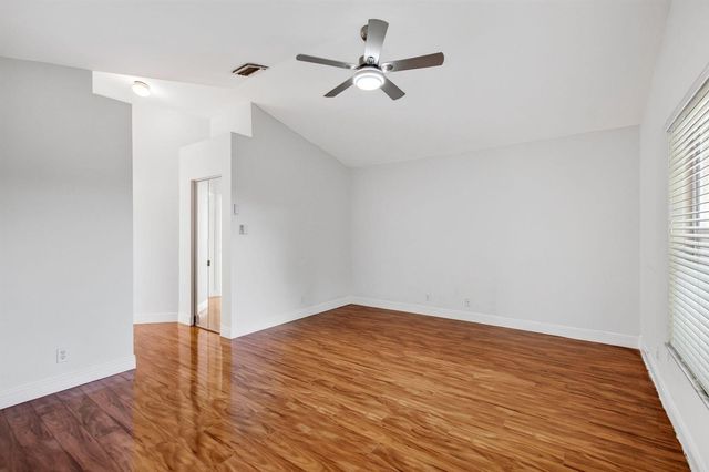 5225 Brookview Drive, Boynton Beach, FL 33437