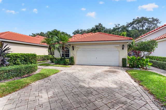 5225 Brookview Drive, Boynton Beach, FL 33437