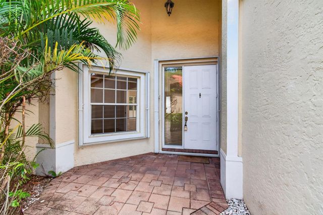 5225 Brookview Drive, Boynton Beach, FL 33437