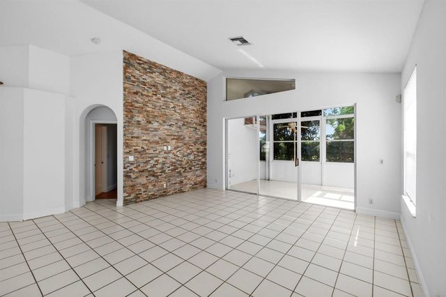 5225 Brookview Drive, Boynton Beach, FL 33437