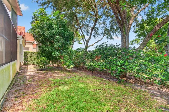 5225 Brookview Drive, Boynton Beach, FL 33437