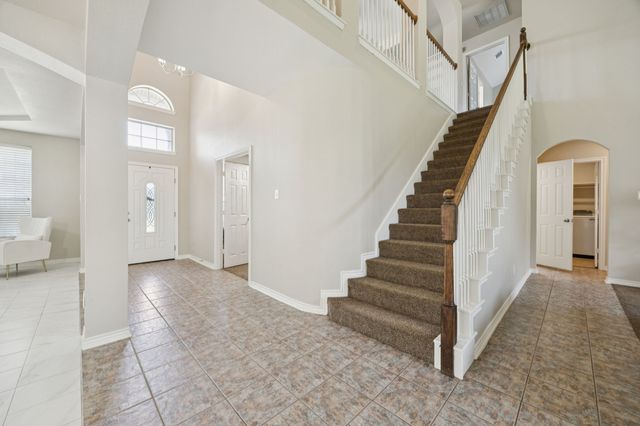 7724 Brook Meadow Lane, Fort Worth, TX 76133