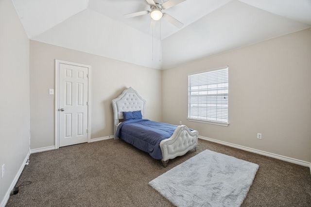 7724 Brook Meadow Lane, Fort Worth, TX 76133