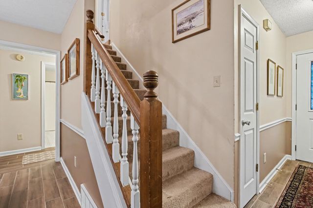 6593 WOODPARK LN, Bartlett, TN 38135