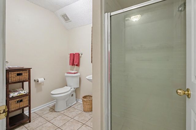 6593 WOODPARK LN, Bartlett, TN 38135