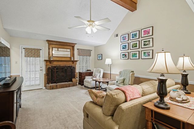 6593 WOODPARK LN, Bartlett, TN 38135