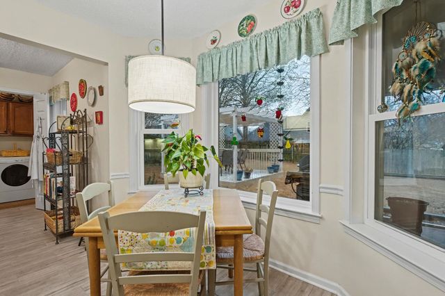 6593 WOODPARK LN, Bartlett, TN 38135