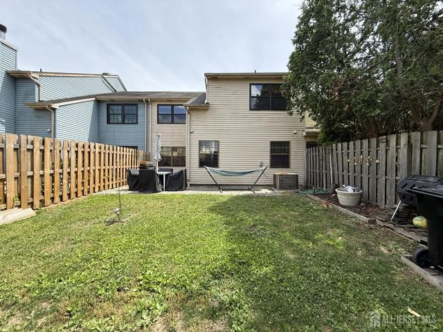 11 Walton Court, East Brunswick, NJ 08816