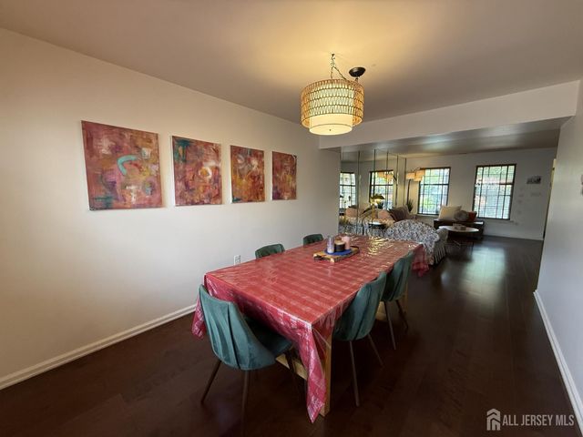 11 Walton Court, East Brunswick, NJ 08816