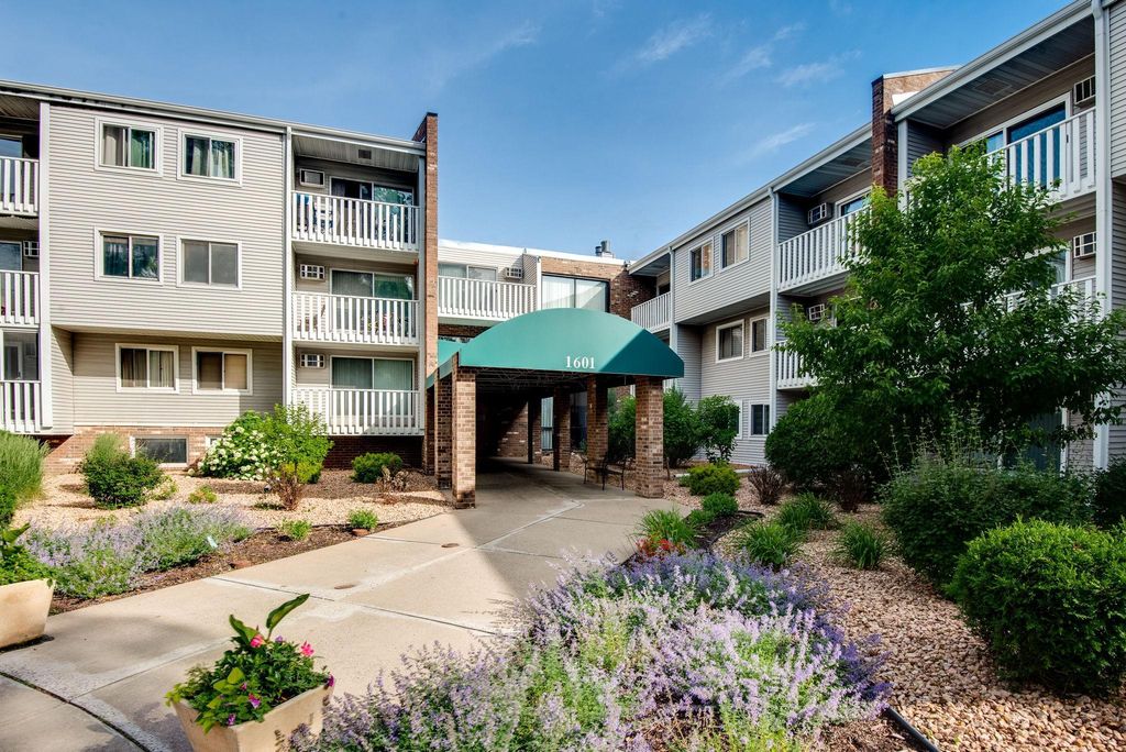 1601 N Innsbruck Drive 361NE, Fridley, MN 55432