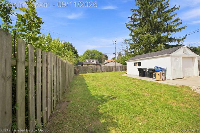 17231 Beech Daly Road, Redford Charter Township, MI 48240
