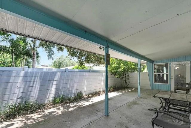 2695 S EAST AVENUE, Sarasota, FL 34239