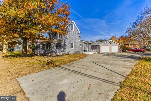 591 N DELAWARE ST, Paulsboro, NJ 08066