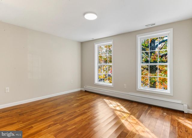 591 N DELAWARE ST, Paulsboro, NJ 08066