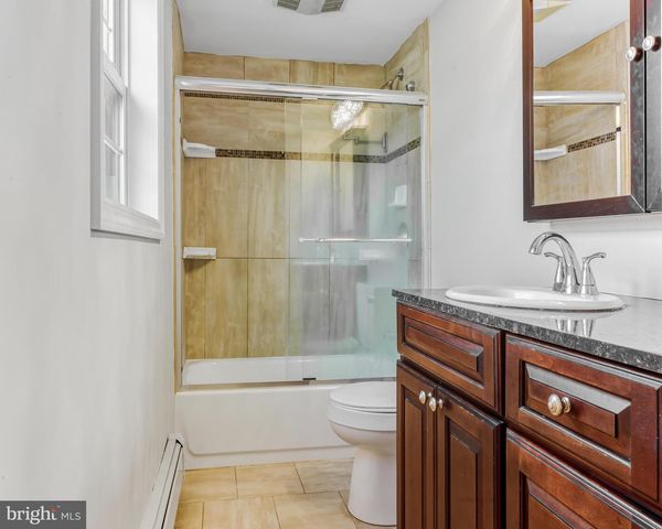 591 N DELAWARE ST, Paulsboro, NJ 08066