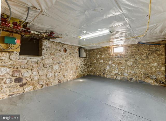 591 N DELAWARE ST, Paulsboro, NJ 08066