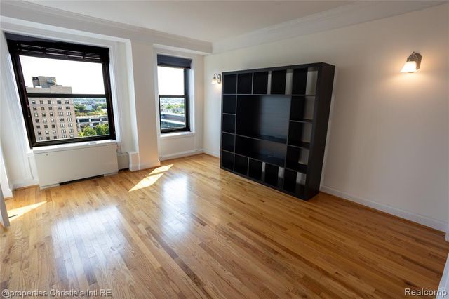 15 E Kirby Street 1231, Detroit, MI 48202