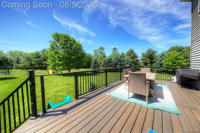 9191 Judd Road, Fowlerville, MI 48836