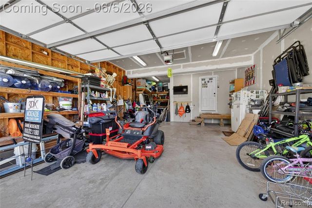 9191 Judd Road, Fowlerville, MI 48836