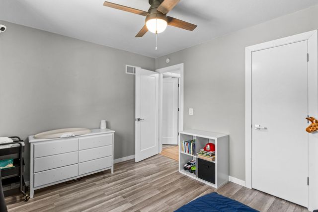 1640 Queens Drive, Bettendorf, IA 52722