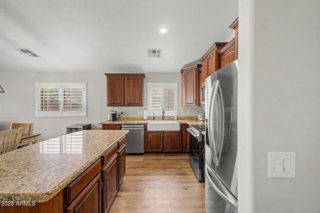 36805 W LEONESSA Avenue, Maricopa, AZ 85138