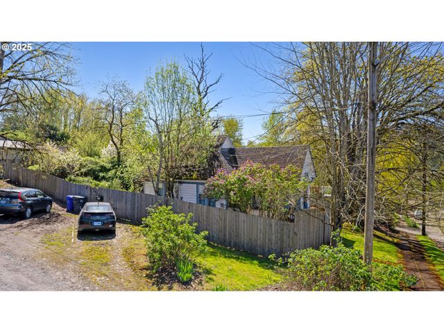 6636 N RICHMOND Ave, Portland, OR 97203