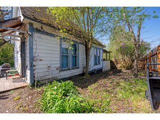 6636 N RICHMOND Ave, Portland, OR 97203