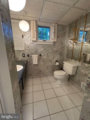 26 MCILVAIN DR, Downingtown, PA 19335