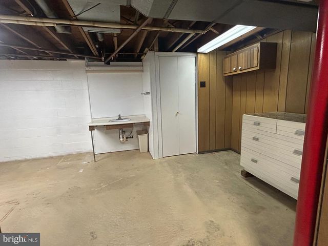 26 MCILVAIN DR, Downingtown, PA 19335