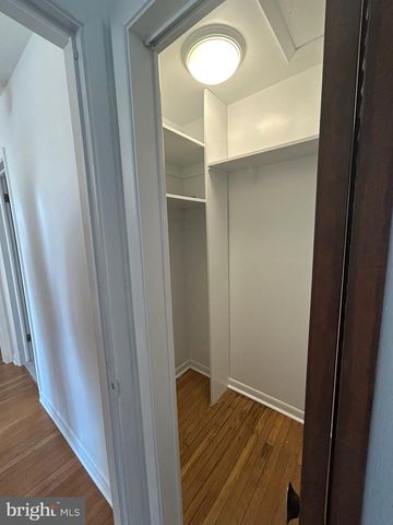 26 MCILVAIN DR, Downingtown, PA 19335