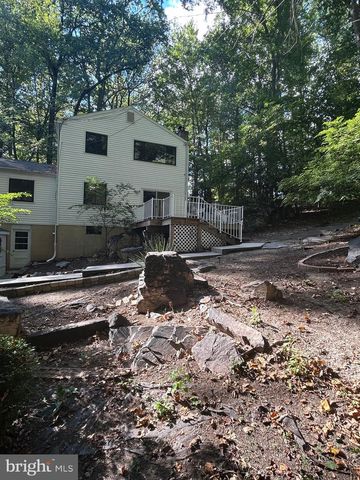 26 MCILVAIN DR, Downingtown, PA 19335