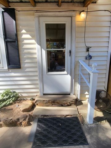 1609 Shell Camp, Gladewater, TX 75647