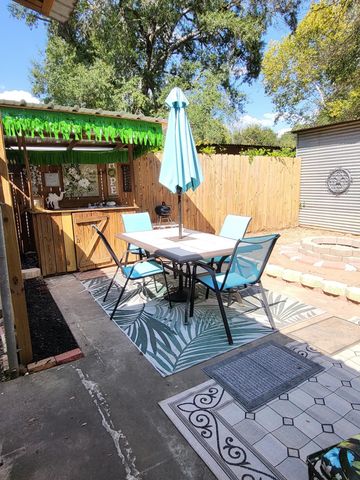 1609 Shell Camp, Gladewater, TX 75647