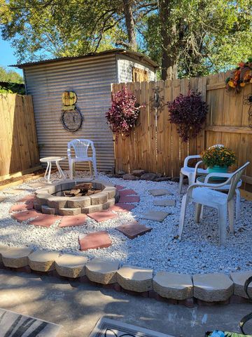 1609 Shell Camp, Gladewater, TX 75647