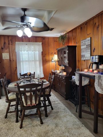 1609 Shell Camp, Gladewater, TX 75647