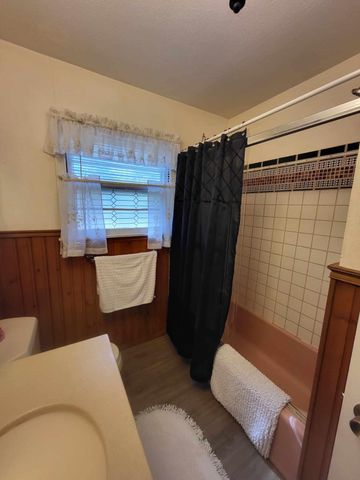 1609 Shell Camp, Gladewater, TX 75647