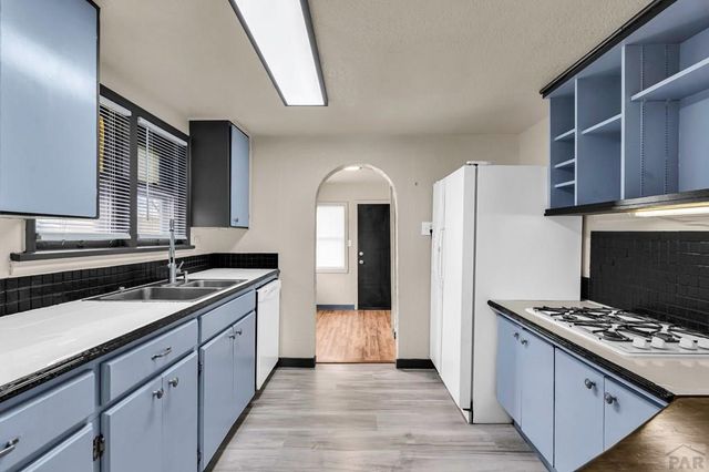 750 W Corona Ave, Pueblo, CO 81004