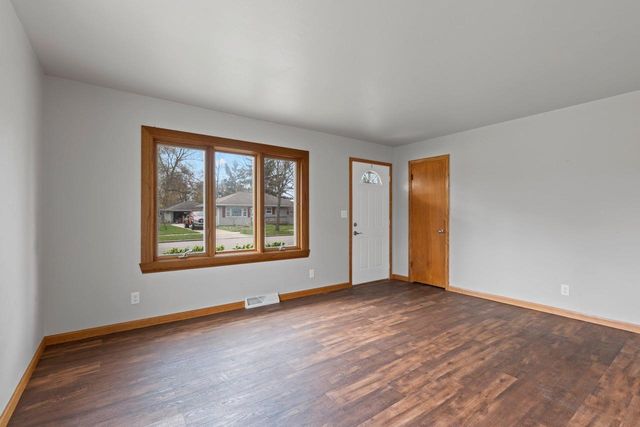 536 E WILSON AVENUE, Appleton, WI 54915