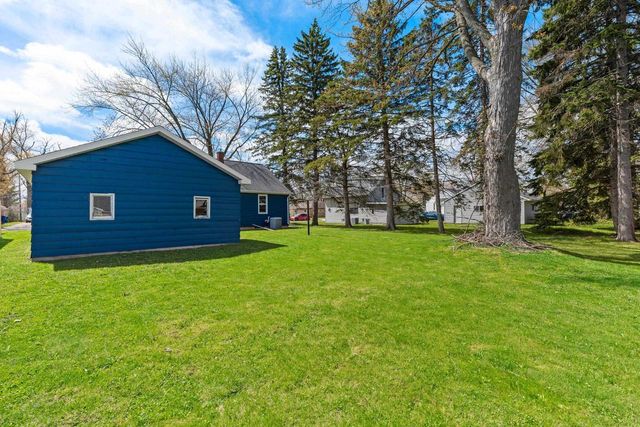 536 E WILSON AVENUE, Appleton, WI 54915