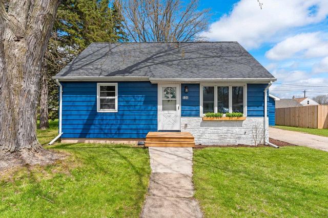 536 E WILSON AVENUE, Appleton, WI 54915